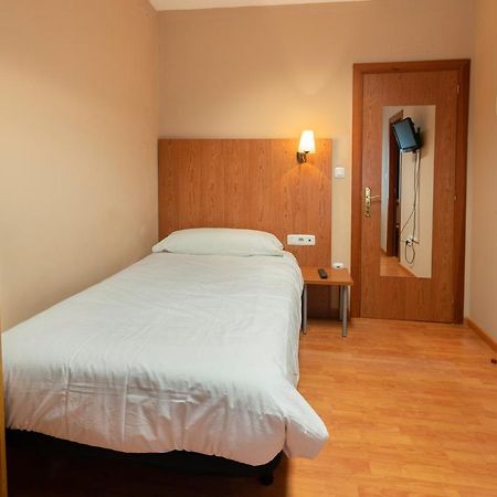 Residenza Hostel Zamora Bagian luar foto