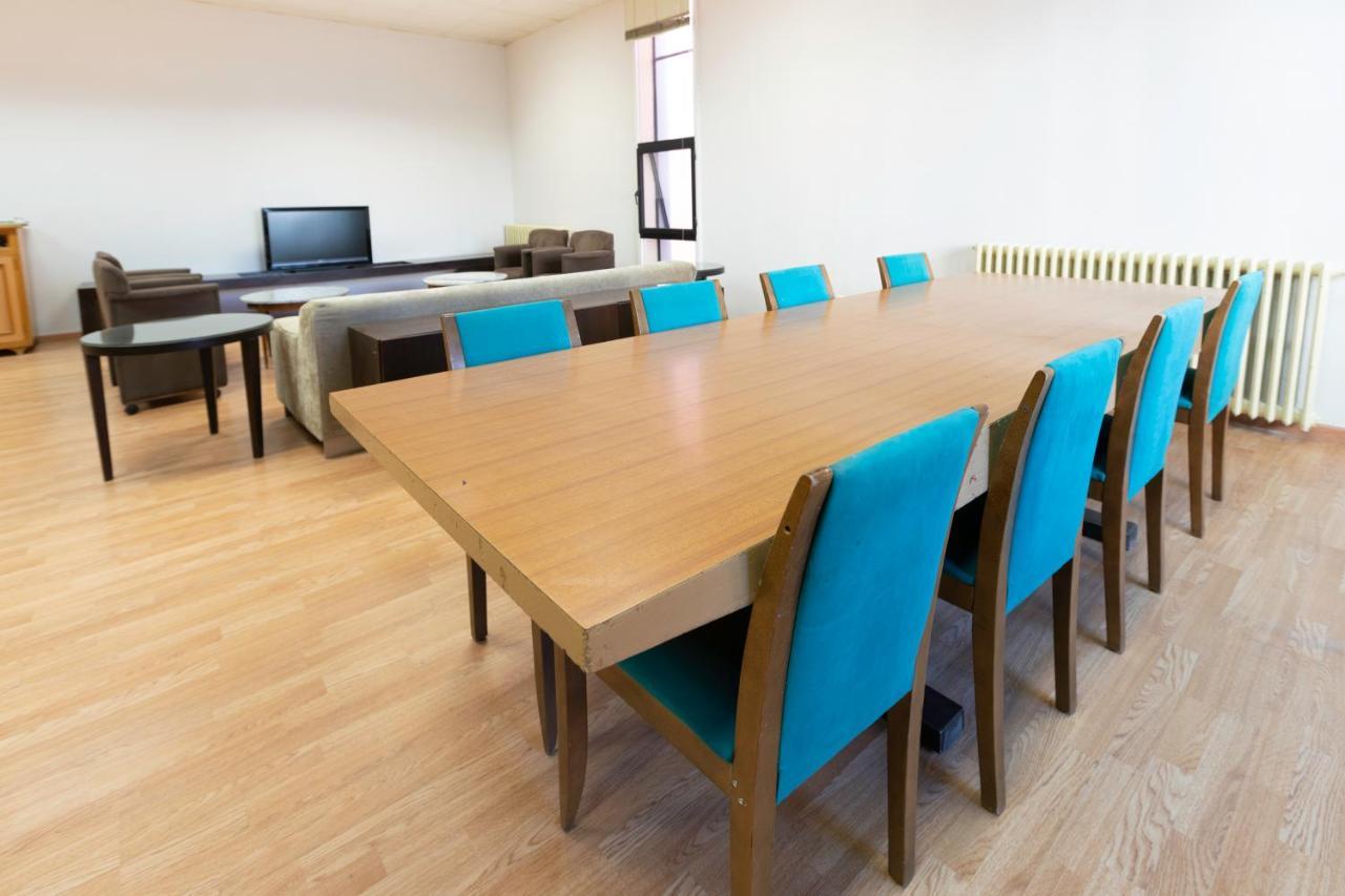 Residenza Hostel Zamora Bagian luar foto